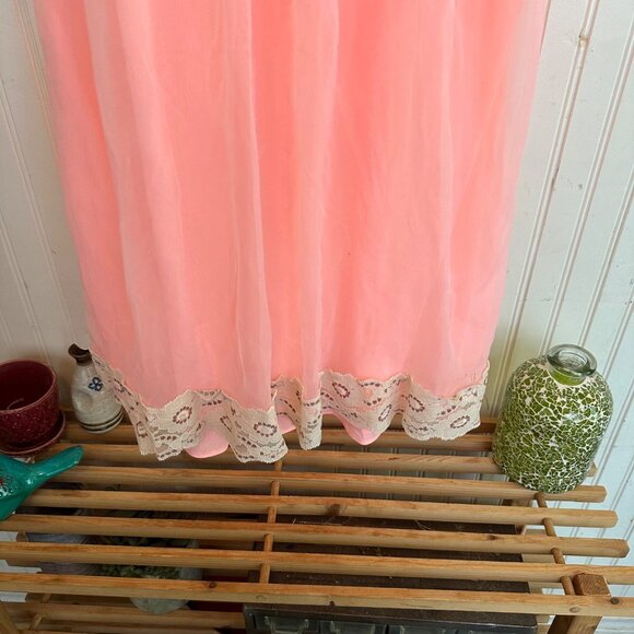 Vintage Pink Sheer Nightgown With Lace Sleeves & Embroidery Details - Picture 7 of 11